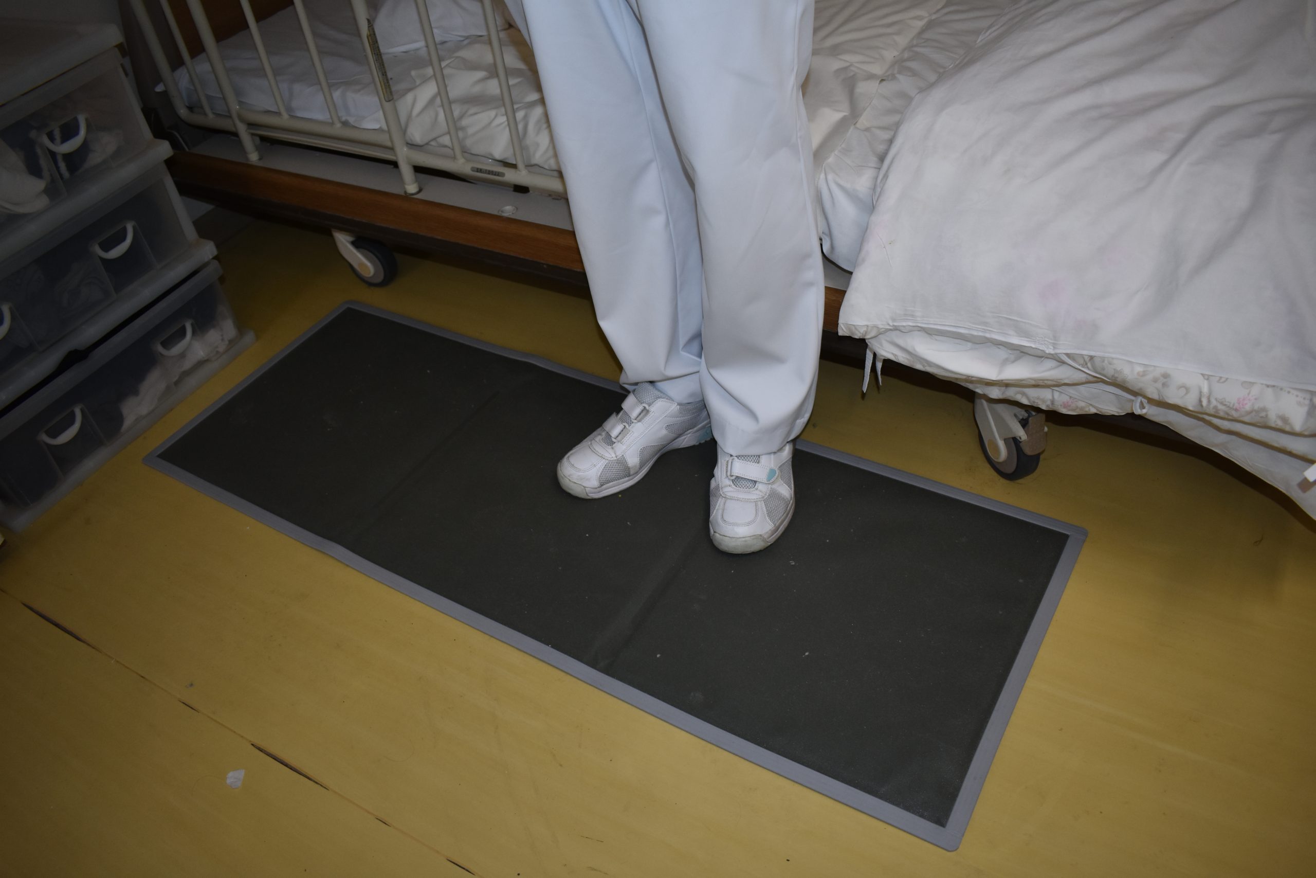 加藤病院病棟に「離床センサー」を導入のアイキャッチ